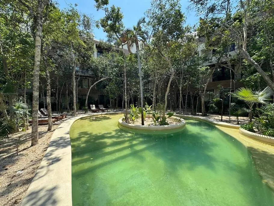 Botanics By Endemico Los Laureles Tulum 0*,